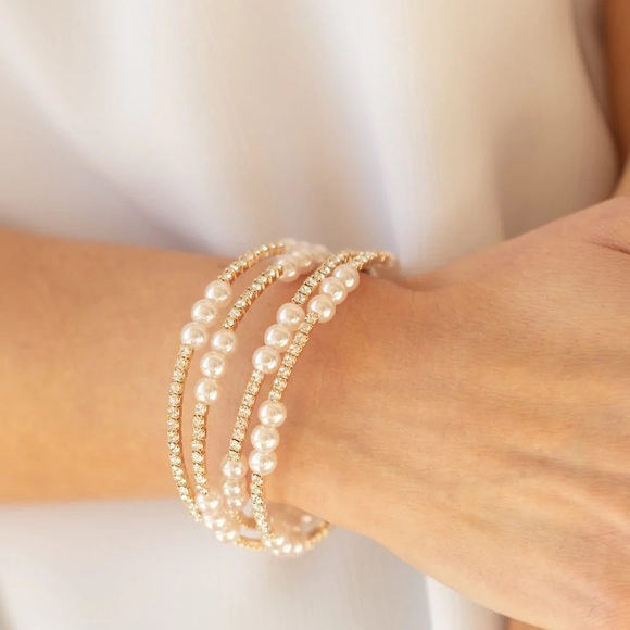 paparazzi Jewelry - Gold rhinestone and pearl coil